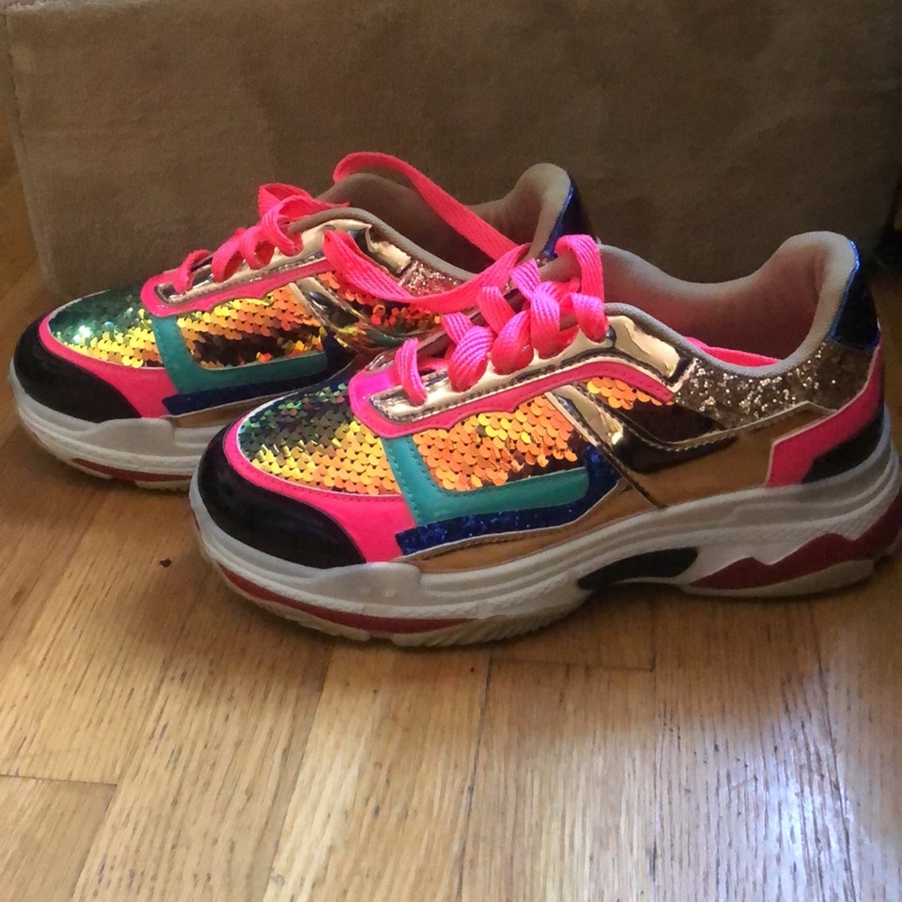 Women’s Shoes